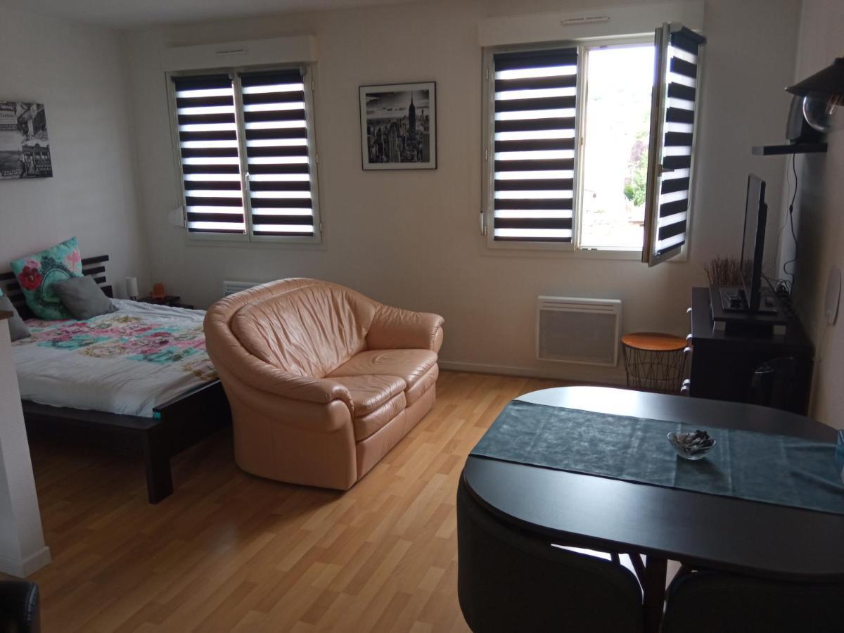 Charmant Studio Classe 3 Etoiles Au Coeur De Niederbronn-Les-Bains Bagian luar foto